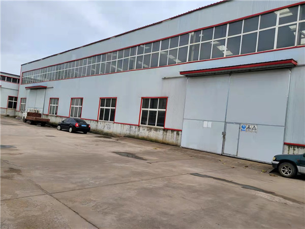 廠(chǎng)房一角(jiao)